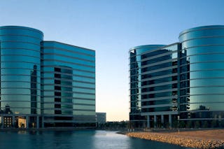 Oracle 100 600 oracle parkway