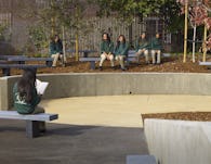 Upa ext seating