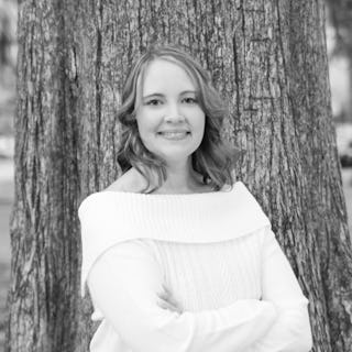 Kellie bw
