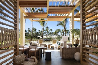 Halau and south lanai interior