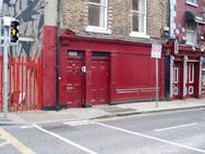 Queen street phot front