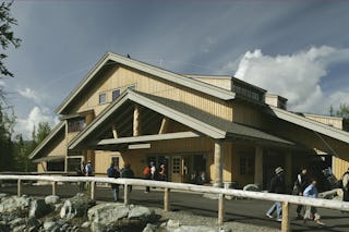 Denali visitor center rim 02