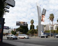 Split wing south flat