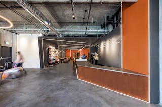 Iso ideas plaform 248 sf cafe bar 2 led tri nguyen