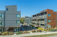 Modus studio south yard thdr008