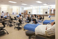 Peraltacollegeclassrooms 095