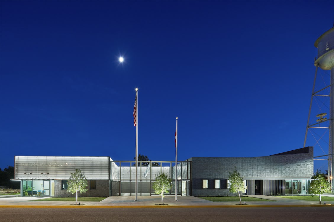 Green Forest City Hall + Police Department — Modus Studio