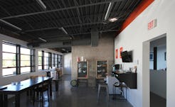 200 center modus studio 008