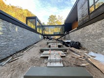 House87 glass hallway connection